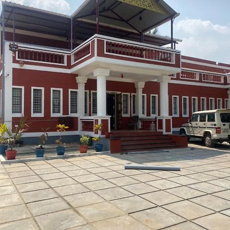 Western Castle Residency Villa Coimbatore Exterior photo